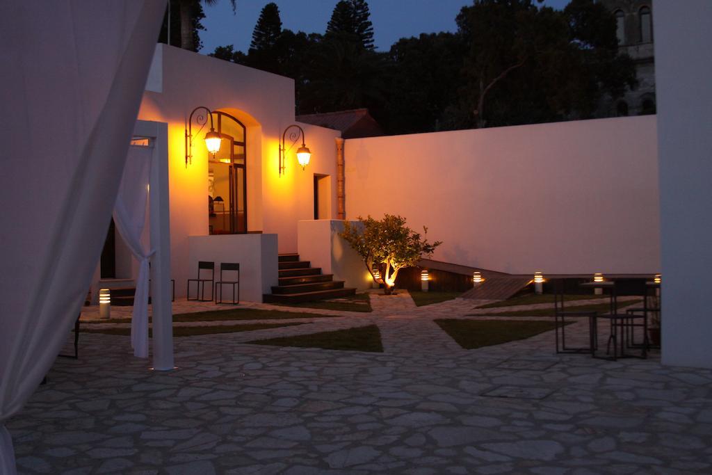 Arbaria Hotel Трапани Екстериор снимка