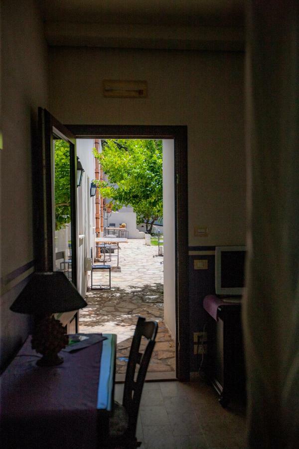 Arbaria Hotel Трапани Екстериор снимка
