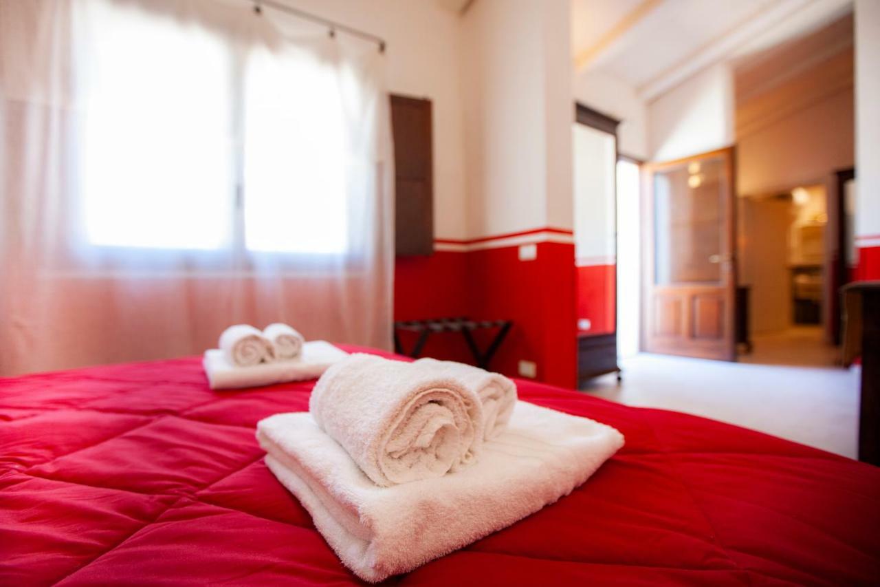 Arbaria Hotel Трапани Екстериор снимка