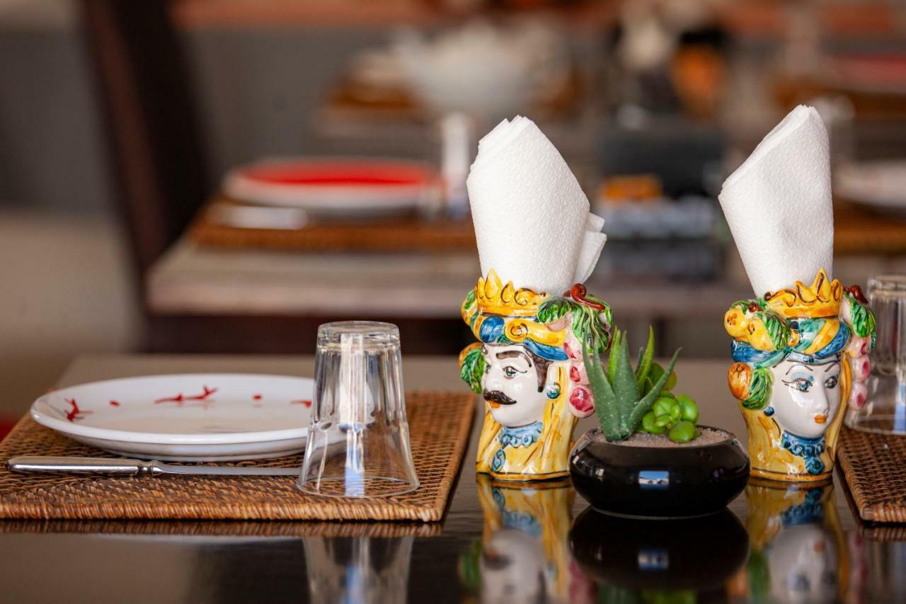 Arbaria Hotel Трапани Екстериор снимка